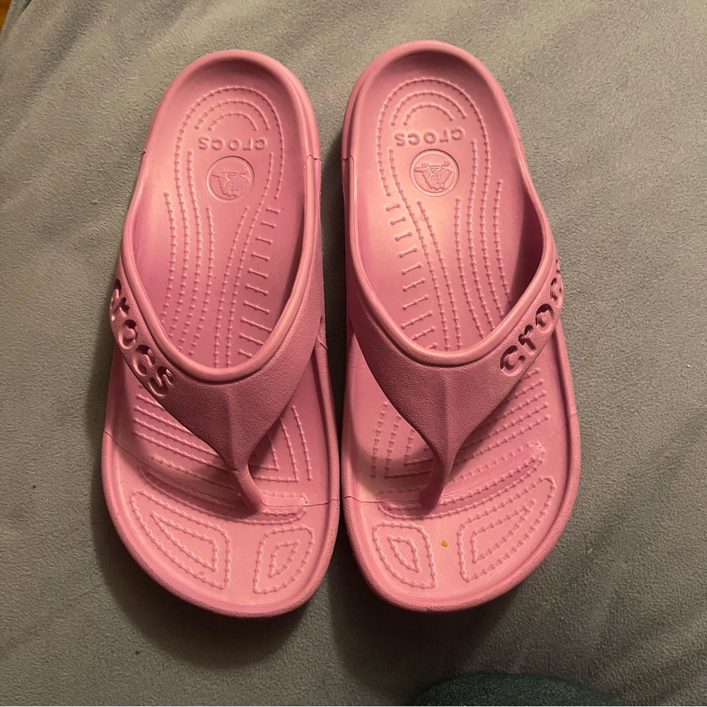 CROCS  Pink Flip Flops